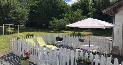 Cottage a la campagne ,repos et calme assuré
