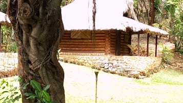Room, 1 Bedroom, Smoking | Property grounds