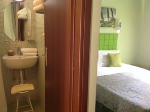 4 bedrooms - Bb Meret Roma Termini (Rome)