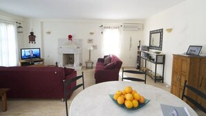 Dining - Luxury Spacious, Very Private Villa With own Pool and sea Views (Antalya)