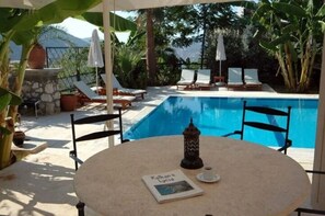 Pool - Luxury Spacious, Very Private Villa With own Pool and sea Views (Antalya)