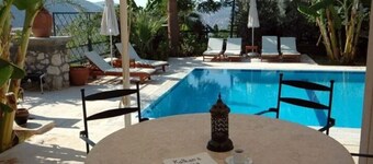 Luxury Spacious, Very Private Villa With own Pool and sea Views