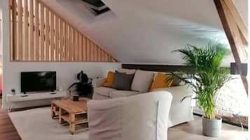 Apartemen, 1 kamar tidur, teras, pemandangan kebun | Interior