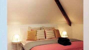 Apartment, 1 Bedroom, Terrace, Garden View | 1 bedroom, soundproofing, iron/ironing board, free WiFi