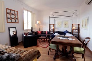 Appartement, 1 slaapkamer, uitzicht op tuin | Dineren
