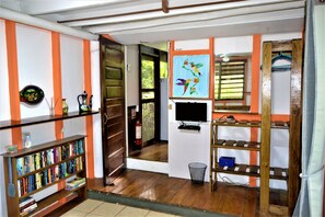 Cabin, 1 phòng ngủ, hút thuốc, sân hiên | 1 phòng ngủ 