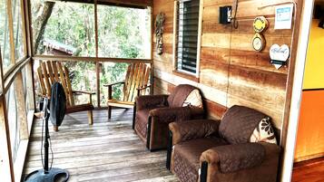 House, 2 Bedrooms, Smoking, Balcony | Balcony