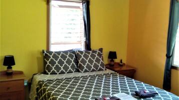 2 bedrooms, iron/ironing board