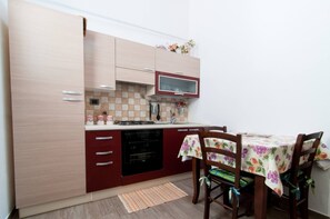 Plaque de cuisson, cafetière/bouilloire