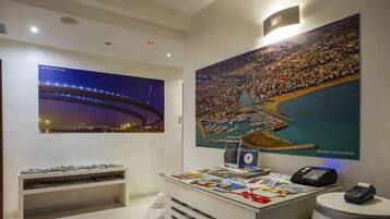 Room, 1 Bedroom, Balcony | Living room