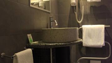 Room, 1 Bedroom, Balcony | Bathroom amenities | Free toiletries