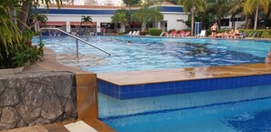 Apartment, 1 Bedroom | Pool