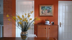 House, 1 Bedroom, Smoking, Garden View | Interior