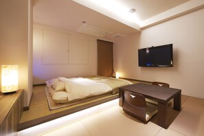 Habitación doble estándar, para fumadores | Minibar y wifi gratis 
