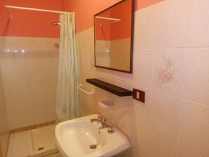 Douche de la salle de bain