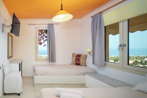 Room, 1 Bedroom, Smoking, Balcony | 1 bedroom - Room-spacious Room in Creta for 3 People (Hersonissos)