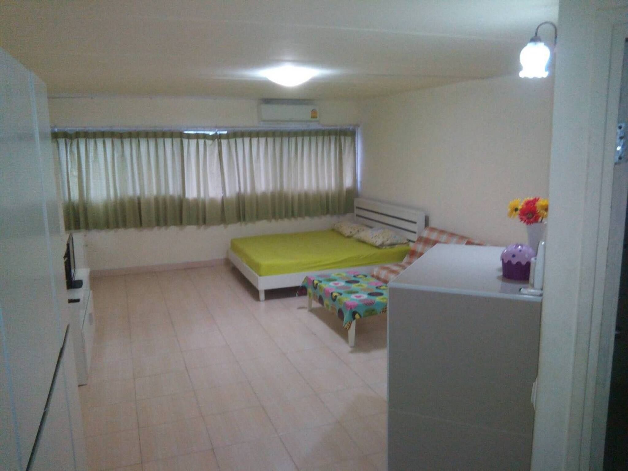 2 bedrooms