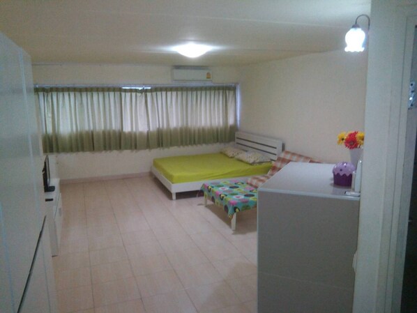 2 bedrooms