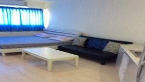 Unclassified image, 3 of 3, button - Room-2 King Beds With Taxi Meet&greet se (Pak Kret)