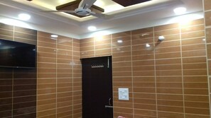 Apartment, 1 Bedroom, Smoking, Balcony | Lift - Posh, Nice Foreigner Area Lajpat Ngar Luxury Room (New Delhi)