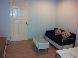 Living area - Room-near Impact Challenger Bangkok Thai (Pak Kret)