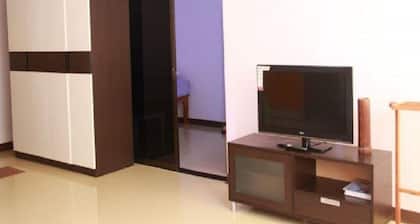 Room-near Impact Challenger Bangkok Thai