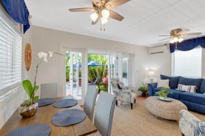 Dining - ISLAND DAZE ~ Adorable 2 Bedroom, 2 Bathroom Cottage 1/2 block to Duval! (Key West)