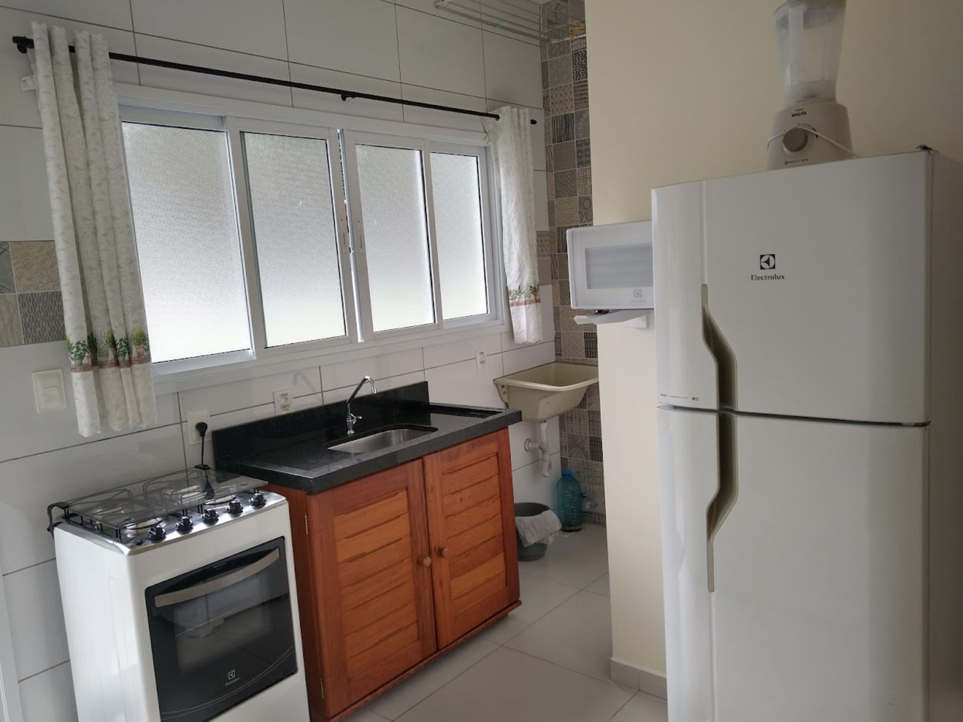 Apartment with 1 bedroom, furnished, swimming pool, playground and barbecue.