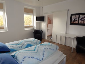 Minibar, iron/ironing board, cots/infant beds, free WiFi