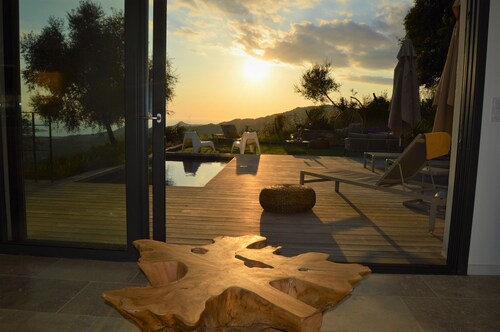 Villa Rosa ****, piscine chauffée privative vue mer et maquis, 10 mn de la plage