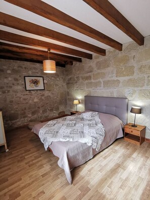 4 habitaciones y wifi gratis