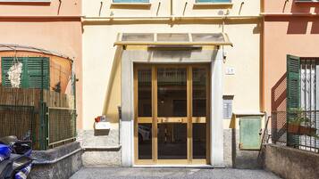 EntrĂ©e de lâhĂ©bergement