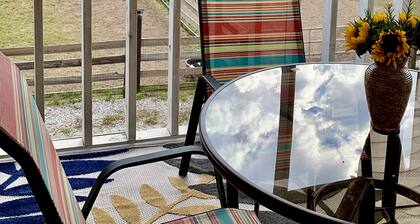 Regal Ranch Retreat *DOG & HORSE FRIENDLY*