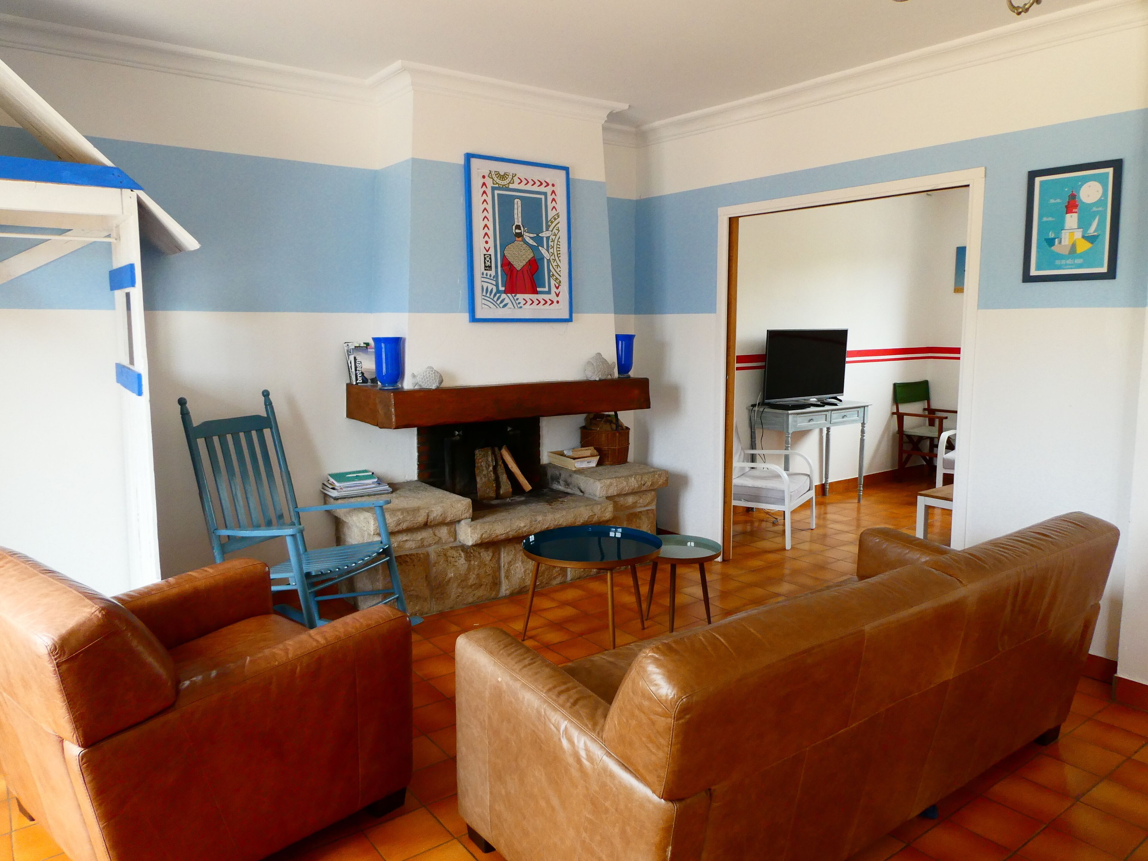 Quiet Spacious House 984 ft from the beach