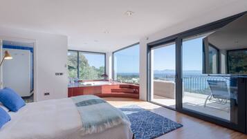 4 chambres, coffres-forts dans les chambres, fer et planche Ă  repasser