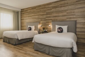 In-room safe, individually furnished, desk, laptop workspace - ARTE HOTEL LIMA (Lima)