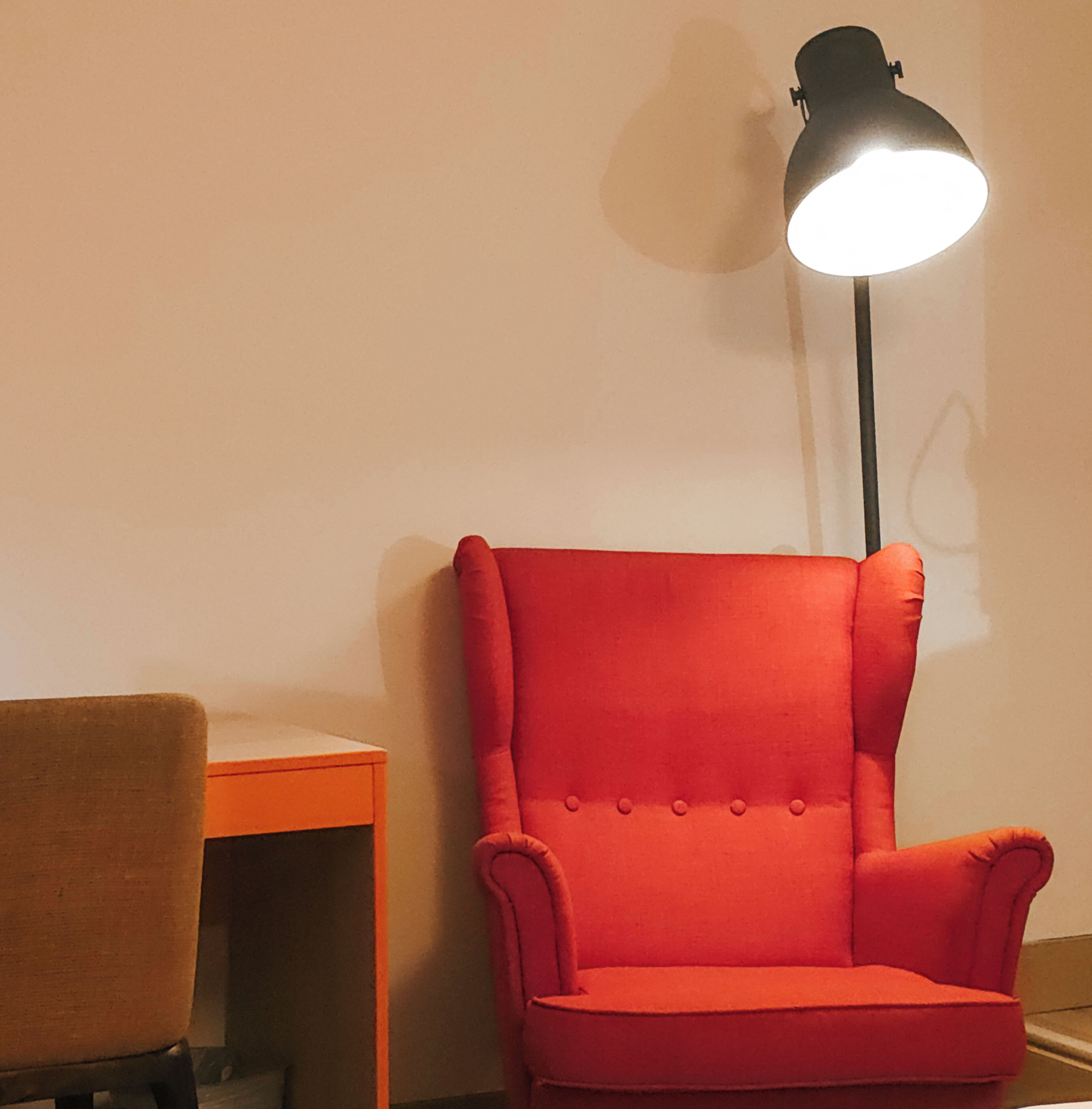 standard double room | 1 bedroom, in-room safe, individually furnished, desk