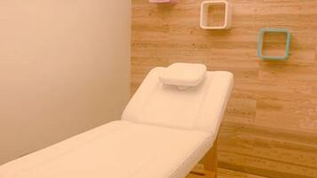Couples treatment rooms, massages