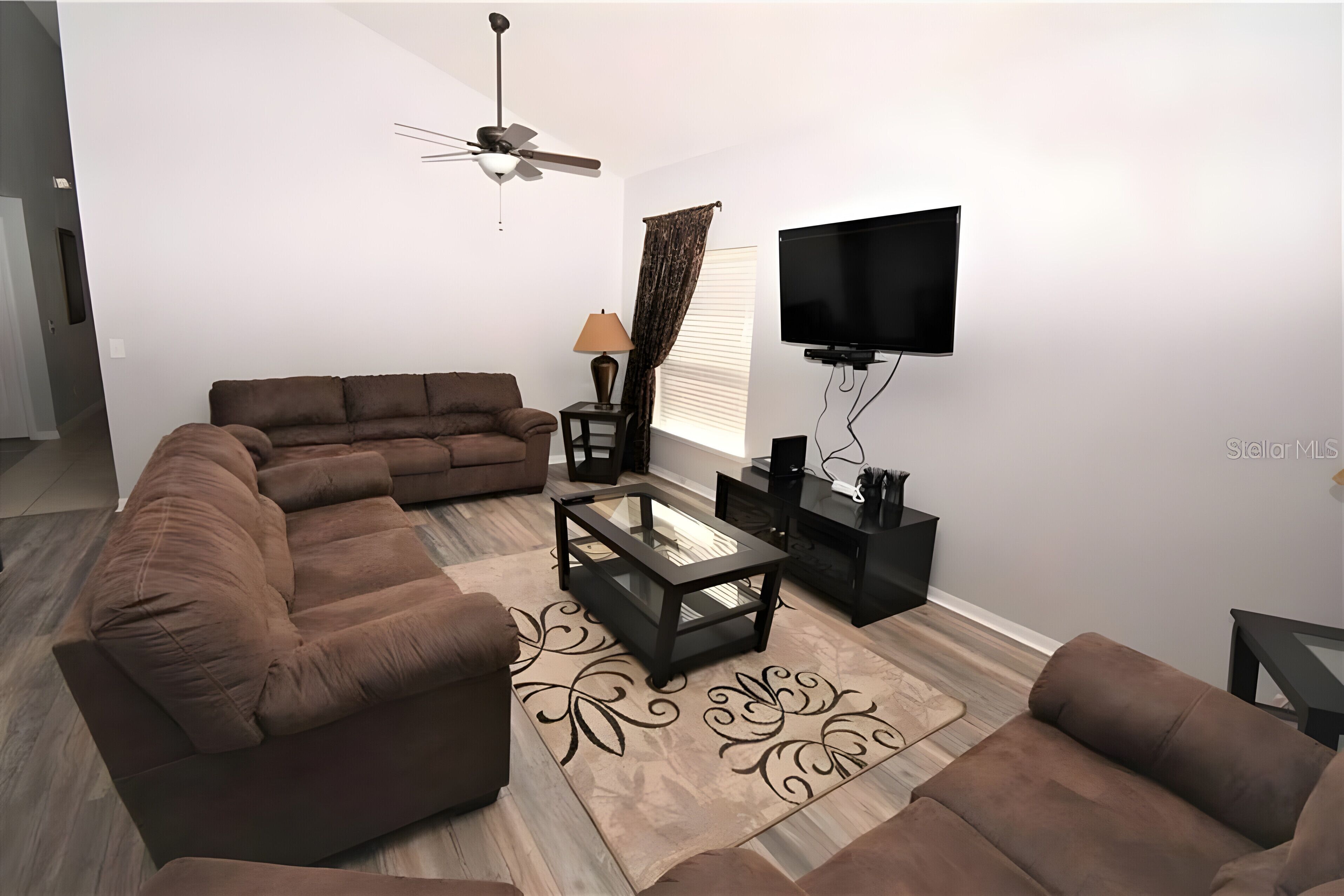 Royale Lovely 5BR Private Pool Home Sleeps 10