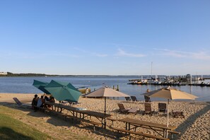 Sun-loungers, beach towels