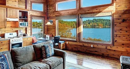 Snug Harbor Resort and Marina - One Bedroom Water View Cabin