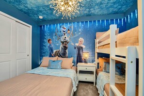 7 bedrooms, iron/ironing board, WiFi, bed sheets