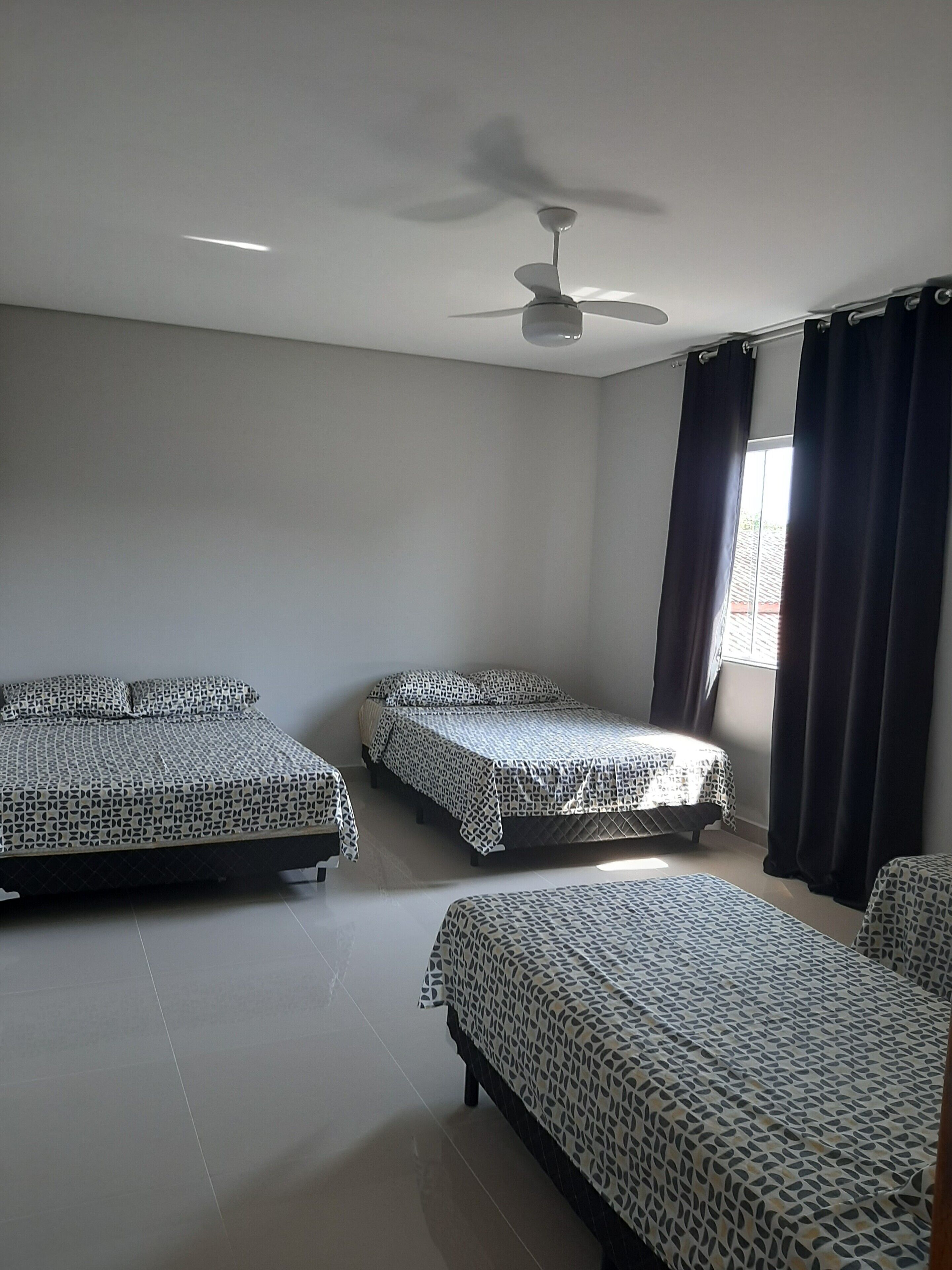 Sobrado Novo-Indaia - Bertioga - North Coast-500 m from the beach - 5 min. on foot