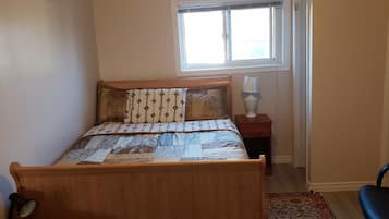 1 bedroom, WiFi, bed sheets