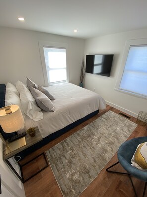 2 chambres, fer et planche à repasser, accès au Wi-Fi (inclus)