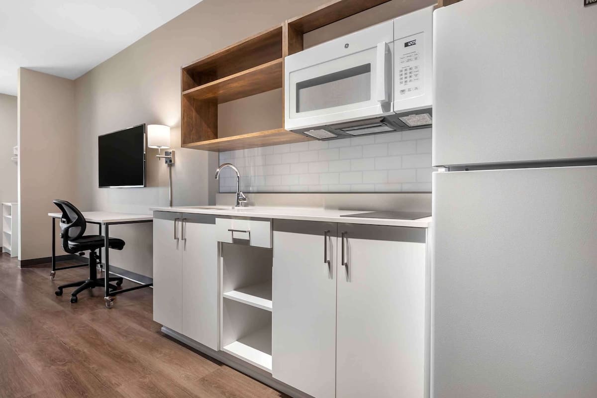 standard studio, non smoking, refrigerator & microwave | premium bedding, desk, laptop workspace, iron/ironing board