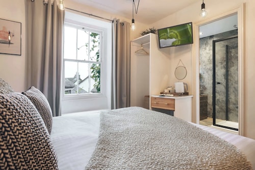 Windermere Central Hotel - Room 2