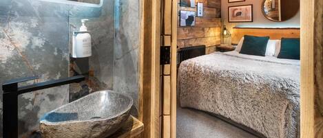 1 chambre, Wi-Fi gratuit, draps fournis