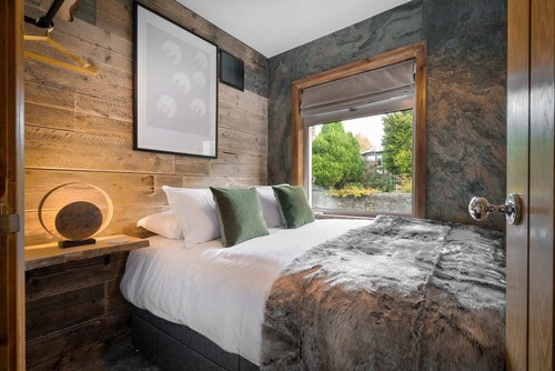 Ellerthwaite Place - With Hot Tub | Ridgestone