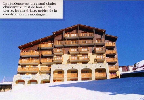 BELLE PLAGNE 2 rooms, sleeps 5-6, ski-in/ski-out + covered parking included